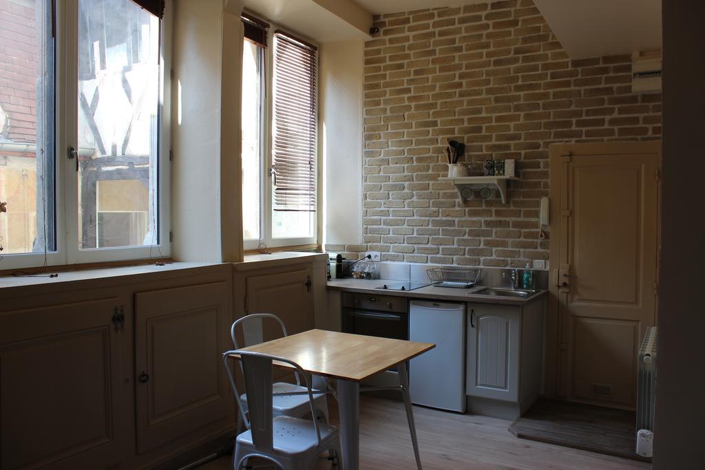 Le Petit Beurre - Studio En Hypercentre De Beaune Beaune  Dış mekan fotoğraf